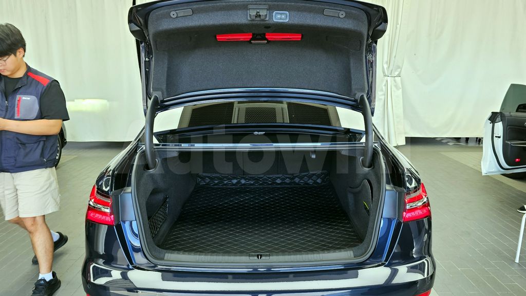 Audi A6(C8) 45 TDI Quattro Premium — снимка 20