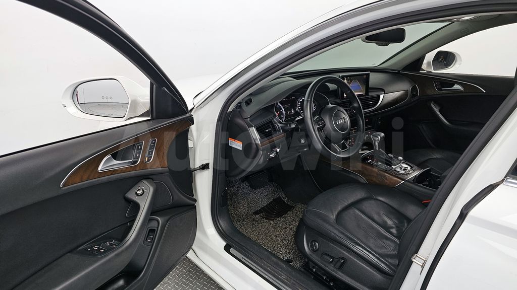 Audi New A6 35 TDI Dynamic C7 — снимка 10