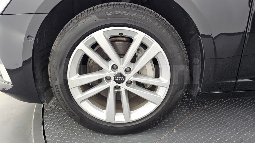 Audi A6(C8) 45 TFSI — снимка 5