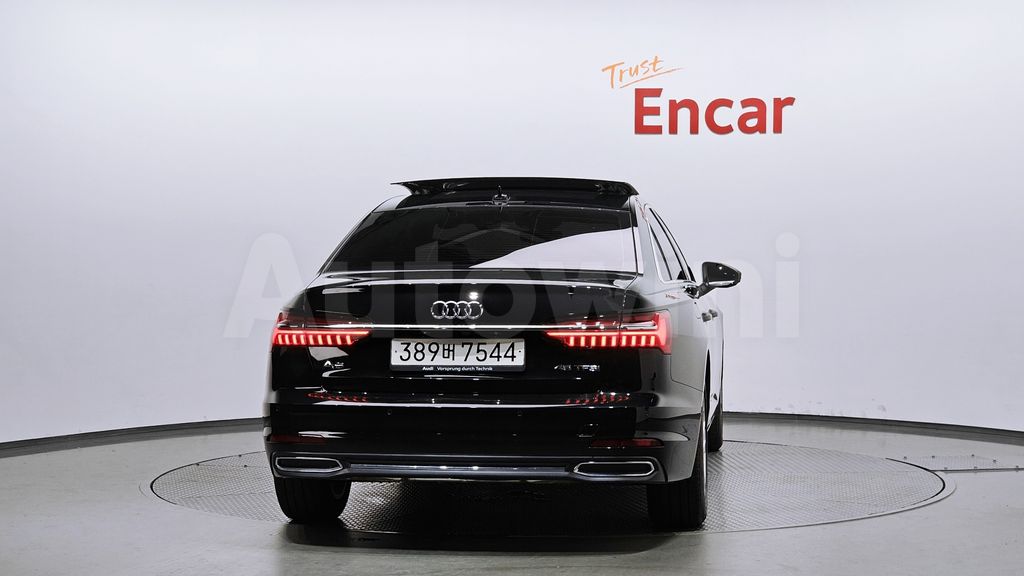Audi A6(C8) 45 TFSI — снимка 4