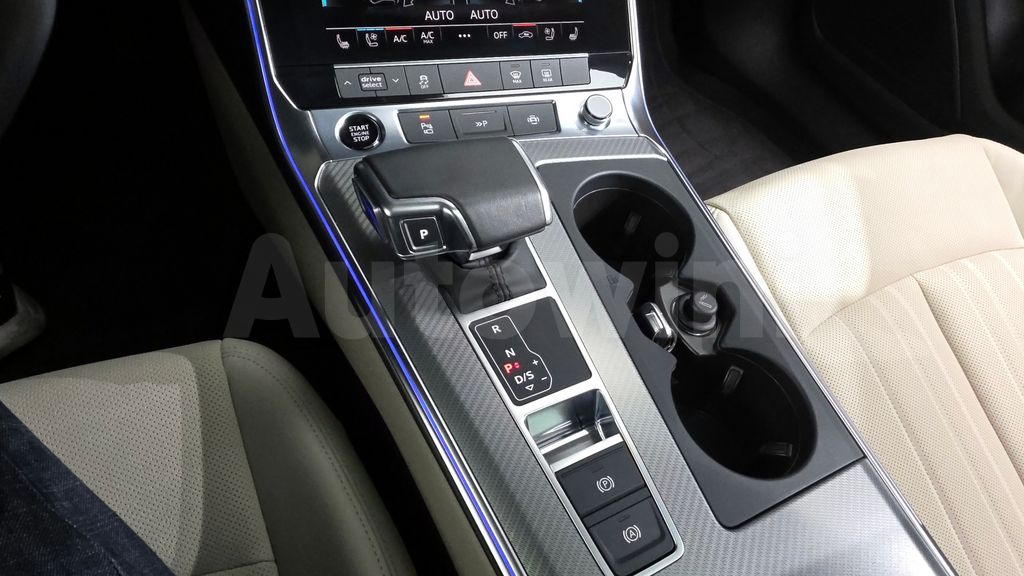 Audi A6(C8) 45 TFSI — снимка 9