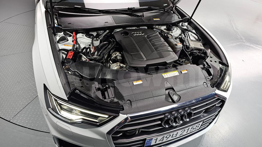Audi A6(C8) 40 TDI — снимка 6