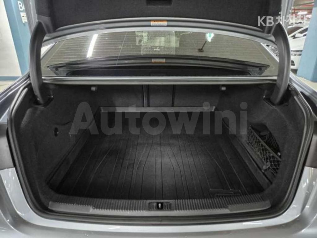Audi A6 35 TDI Premium C7(15~) — снимка 5