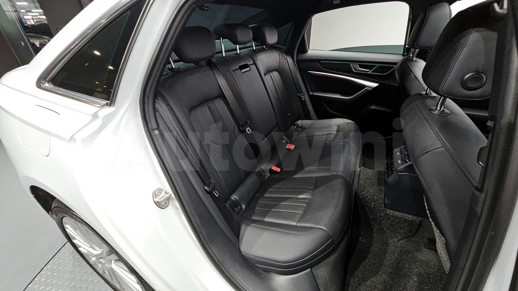 Audi A6(C8) 40 TDI Quattro Premium — снимка 11