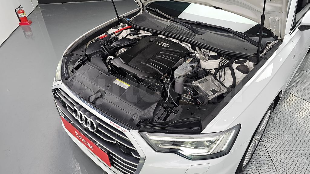 Audi A6(C8) 40 TDI Quattro Premium — снимка 6