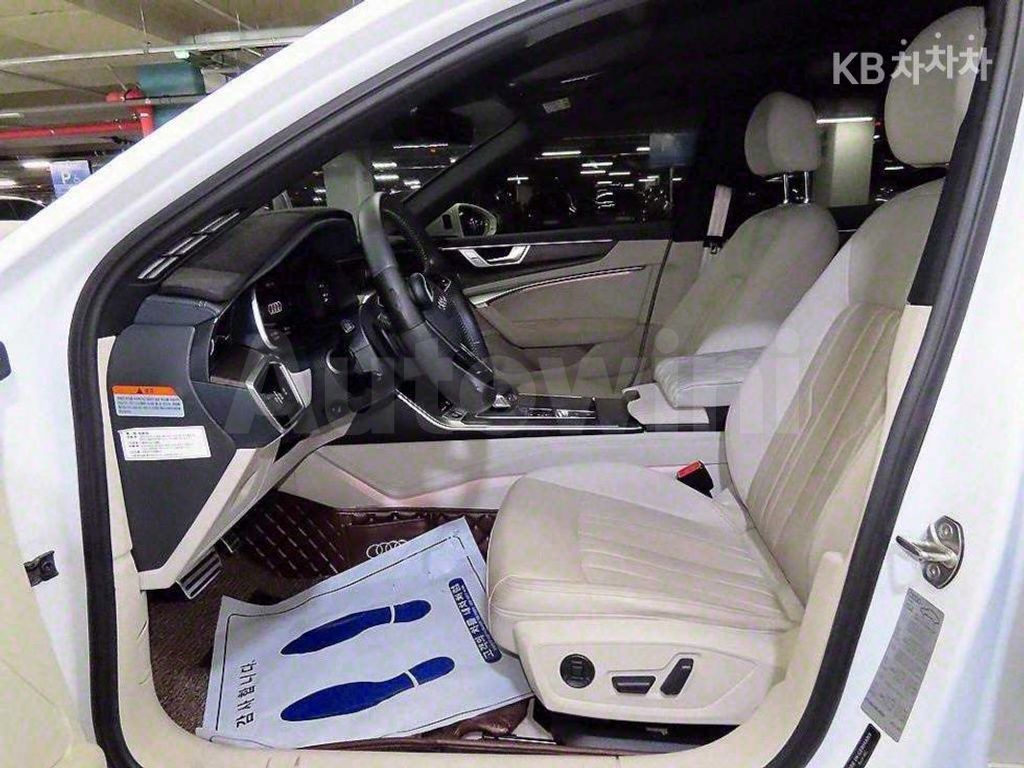 Audi A6(C8) 45 TDI Quattro Premium — снимка 6