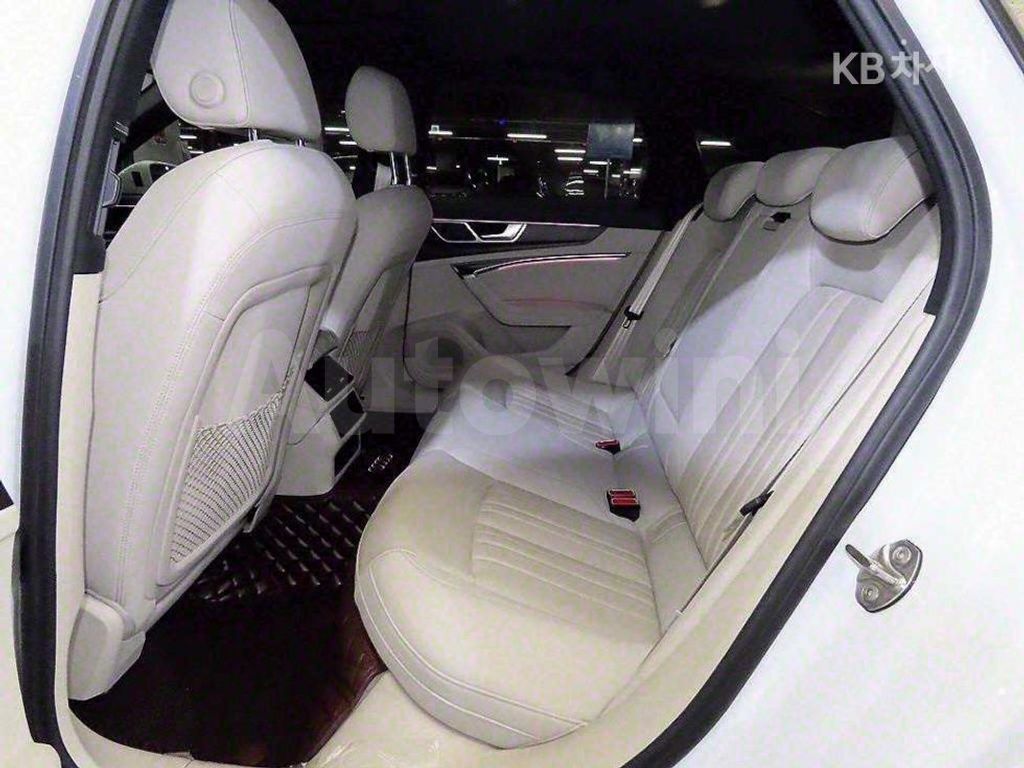 Audi A6(C8) 45 TDI Quattro Premium — снимка 7