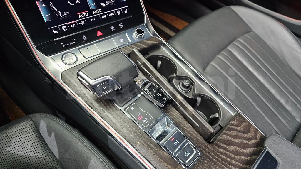 Audi A6(C8) 45 TFSI Quattro Premium — снимка 9