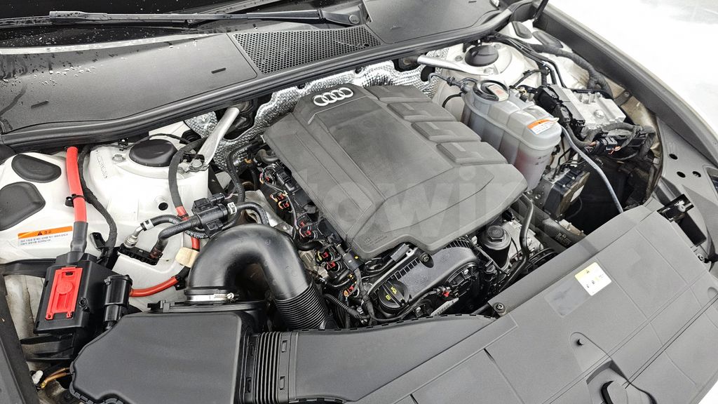 Audi A6(C8) 45 TFSI Quattro Premium — снимка 6