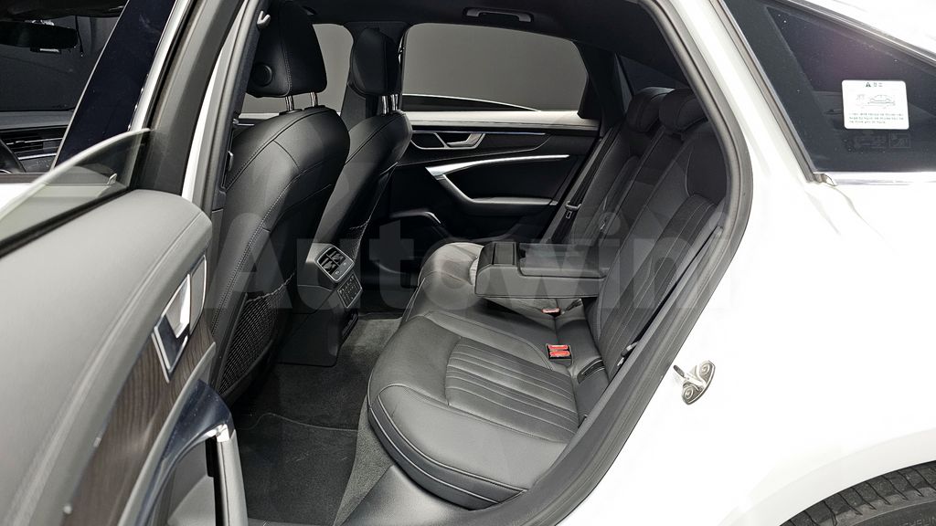 Audi A6(C8) 40 TDI Quattro Premium — снимка 12