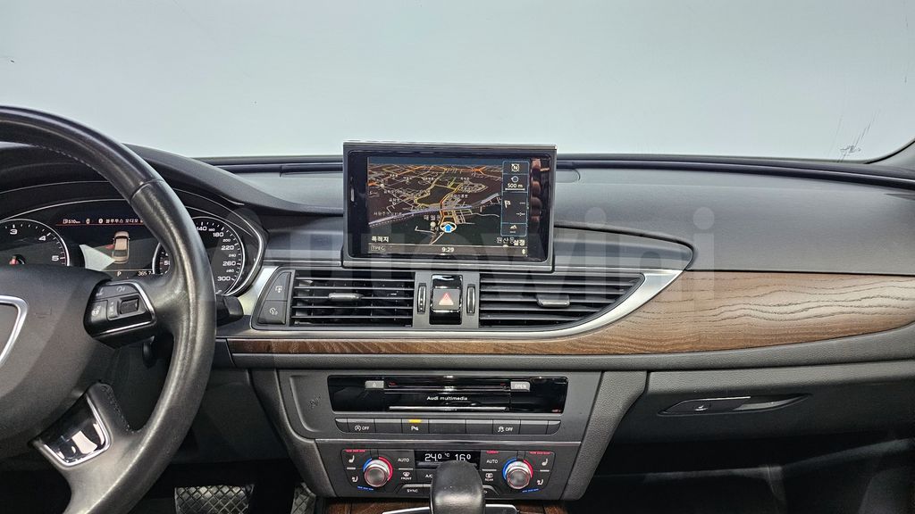 Audi New A6 35 TDI Premium C7 — снимка 14