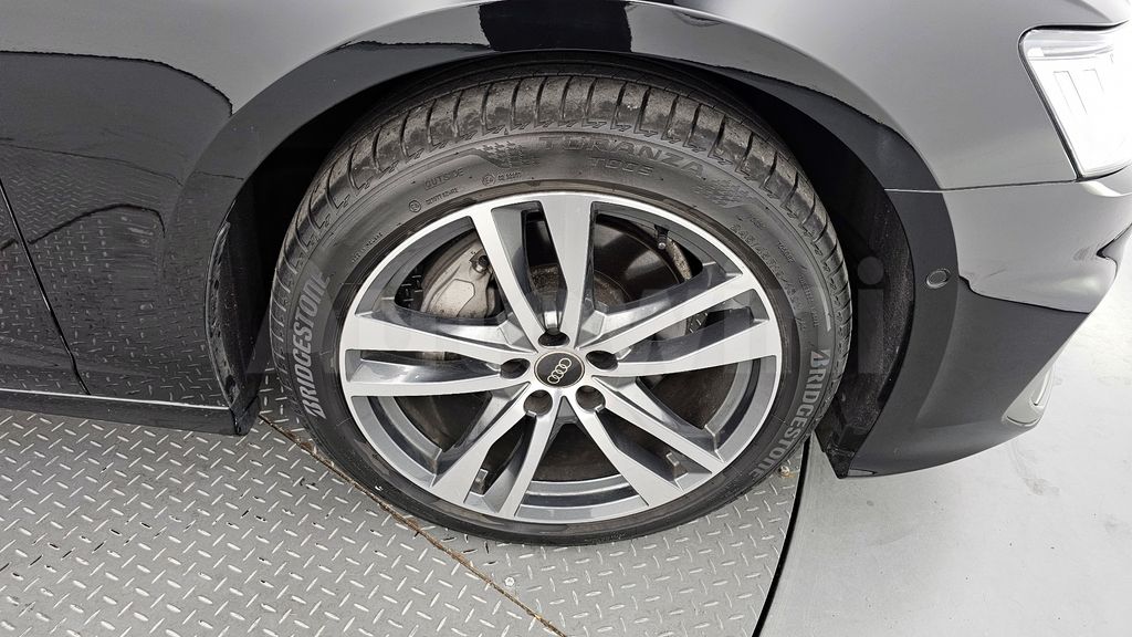 Audi A6(C8) 45 TFSI Quattro Premium — снимка 5