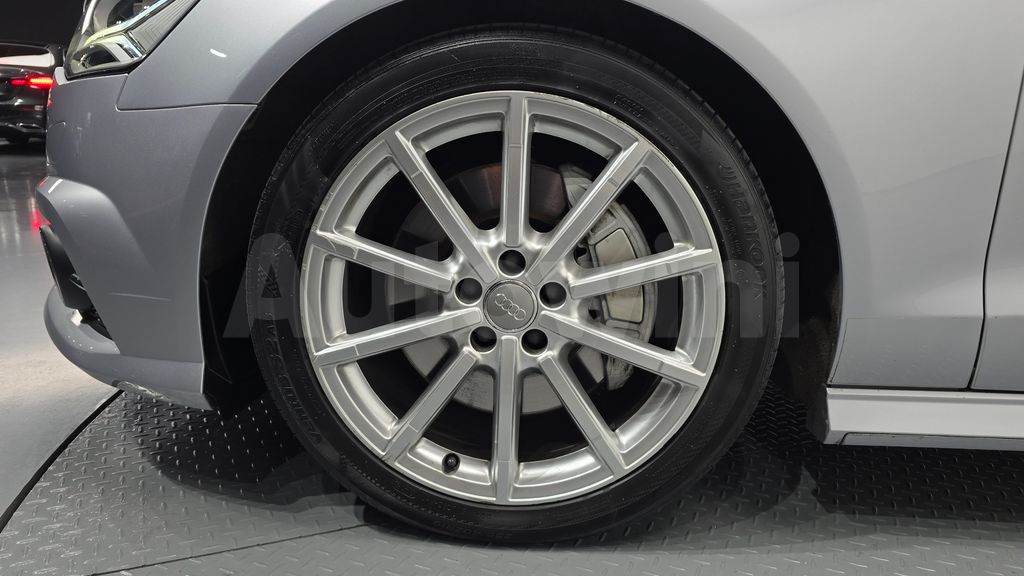 Audi New A6 40 TFSI Quattro Sport C7 — снимка 5