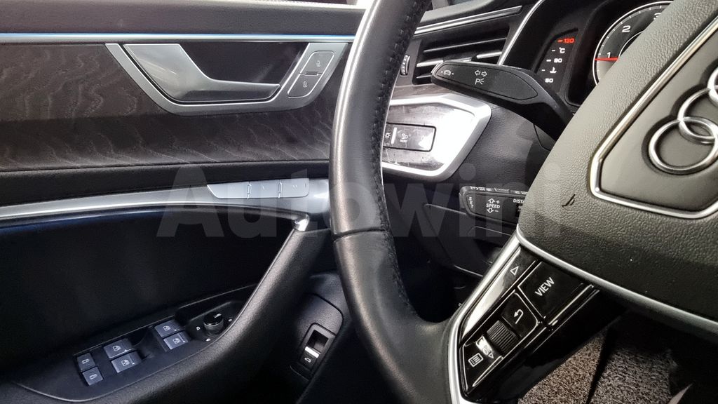 Audi A6(C8) 40 TDI — снимка 18