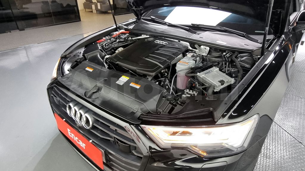Audi A6(C8) 40 TDI — снимка 6