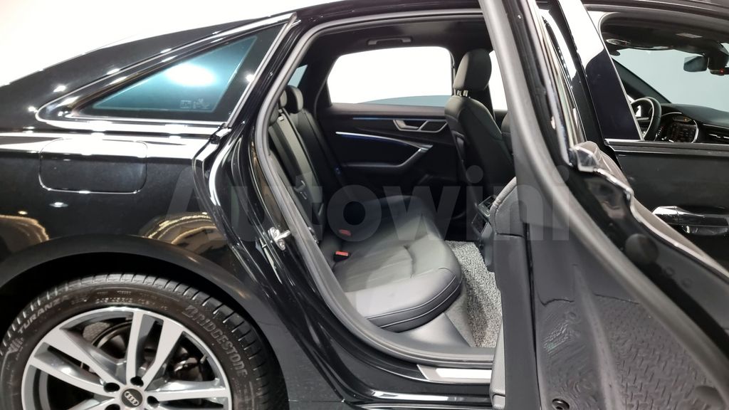 Audi A6(C8) 40 TDI — снимка 12