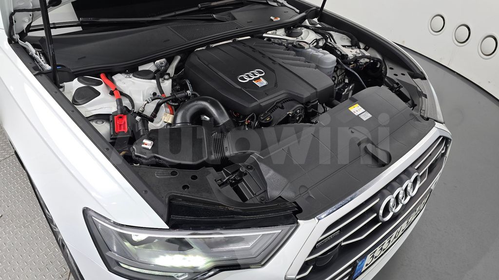 Audi A6(C8) 45 TFSI Quattro Premium — снимка 6