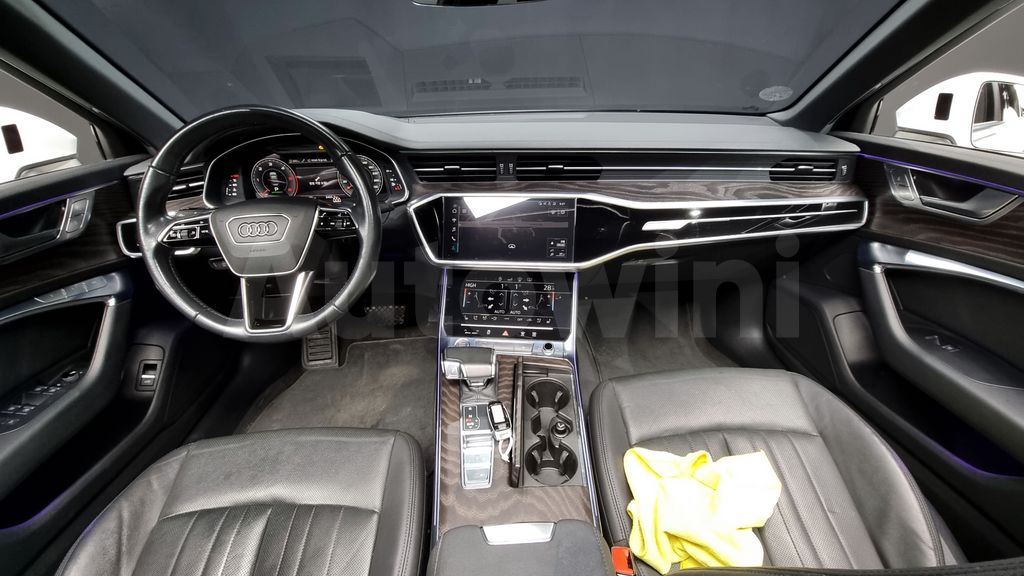 Audi A6(C8) 40 TDI Premium — снимка 16