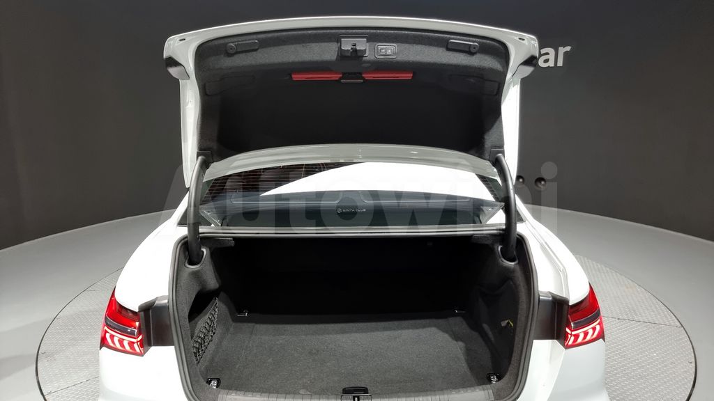 Audi A6(C8) 40 TDI Premium — снимка 5