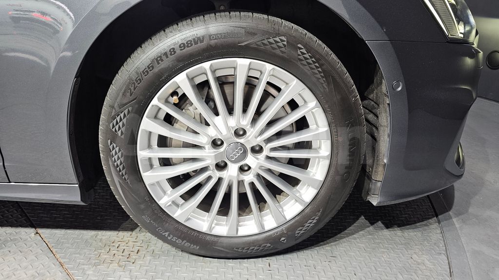 Audi A6(C8) 45 TFSI Premium — снимка 5