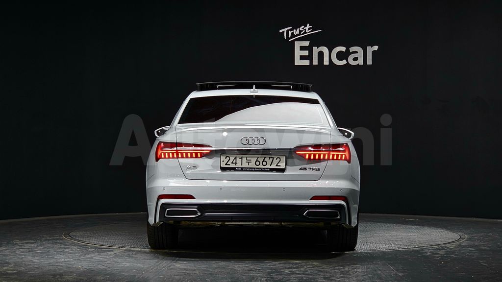 Audi A6(C8) 45 TFSI — снимка 4