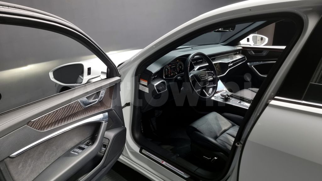 Audi A6(C8) 45 TFSI Quattro Premium — снимка 11