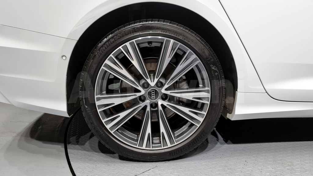 Audi A6(C8) 45 TFSI Quattro Premium — снимка 5