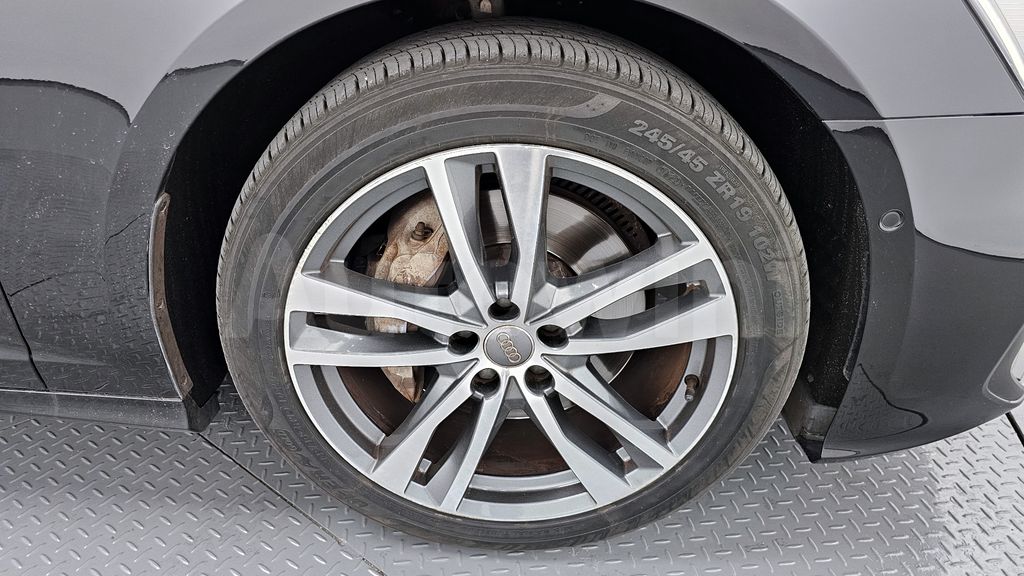 Audi A6(C8) 45 TDI Quattro Premium — снимка 5