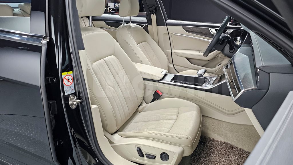 Audi A6(C8) 45 TDI Quattro Premium — снимка 10