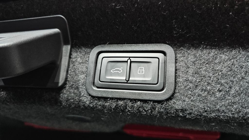Audi A6(C8) 45 TDI Quattro Premium — снимка 19