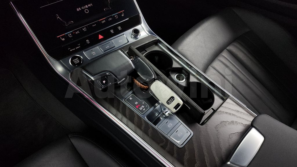 Audi A6(C8) 45 TFSI Premium — снимка 9