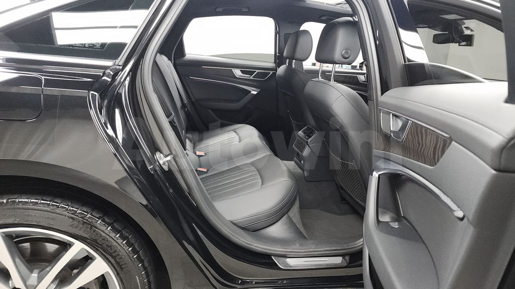 Audi A6(C8) 45 TFSI Premium — снимка 12