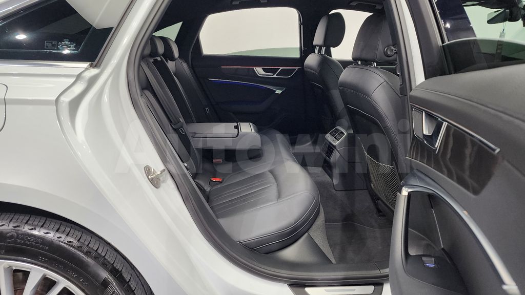 Audi A6(C8) 40 TDI Premium — снимка 12