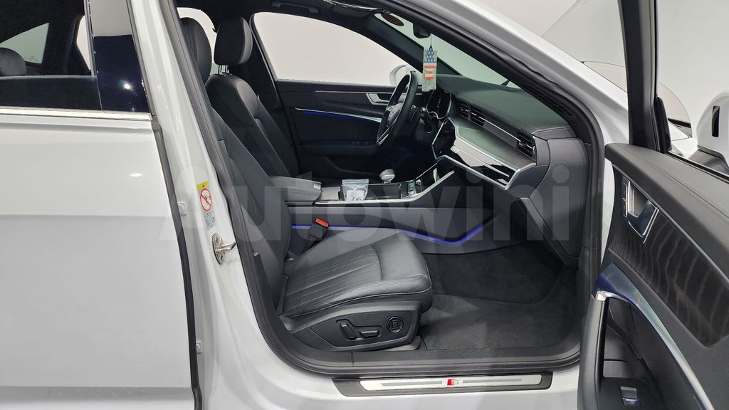 Audi A6(C8) 40 TDI Premium — снимка 11