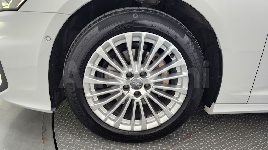 Audi A6(C8) 40 TDI Premium — снимка 5
