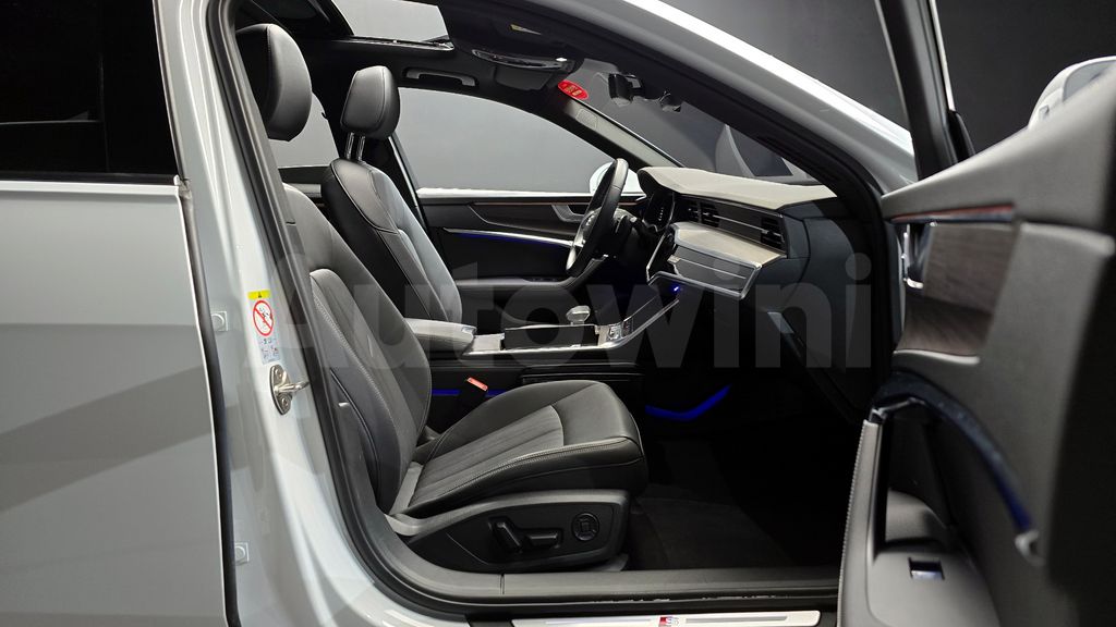Audi A6(C8) 45 TDI Quattro Premium — снимка 10