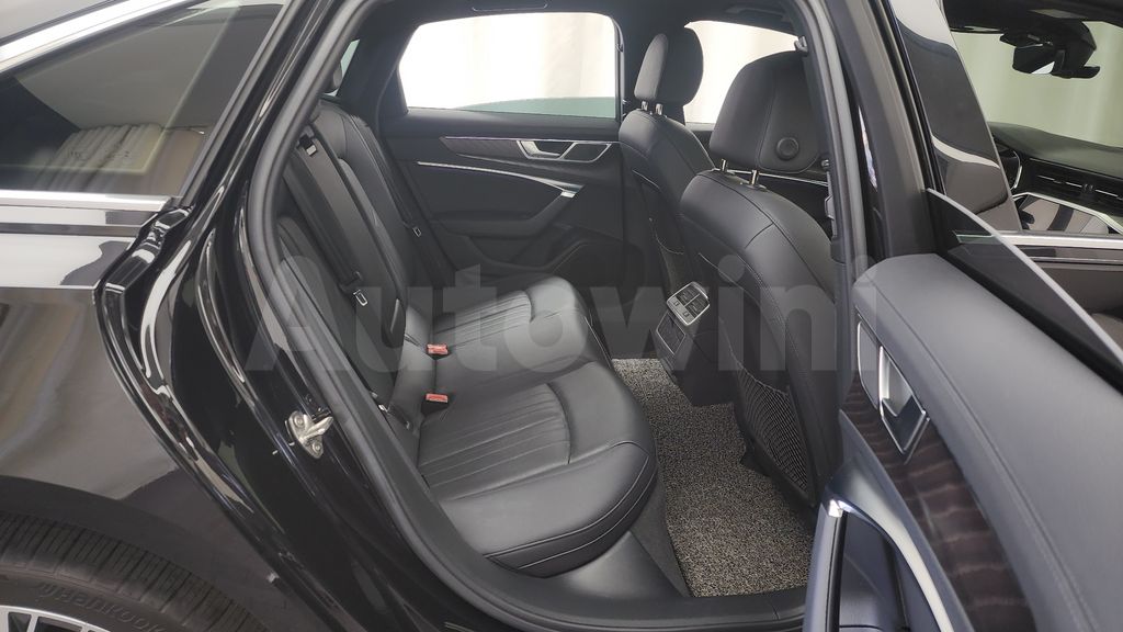 Audi A6(C8) 45 TFSI Quattro Premium — снимка 12