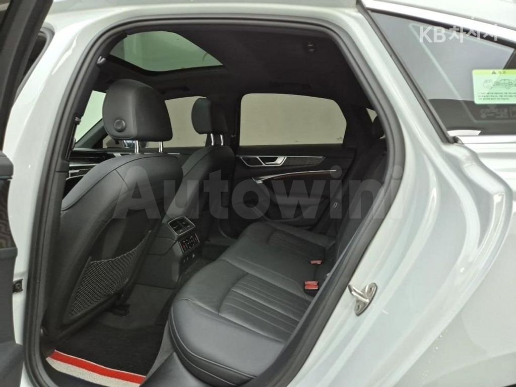 Audi A6(C8) 40 TDI Quattro Premium — снимка 12