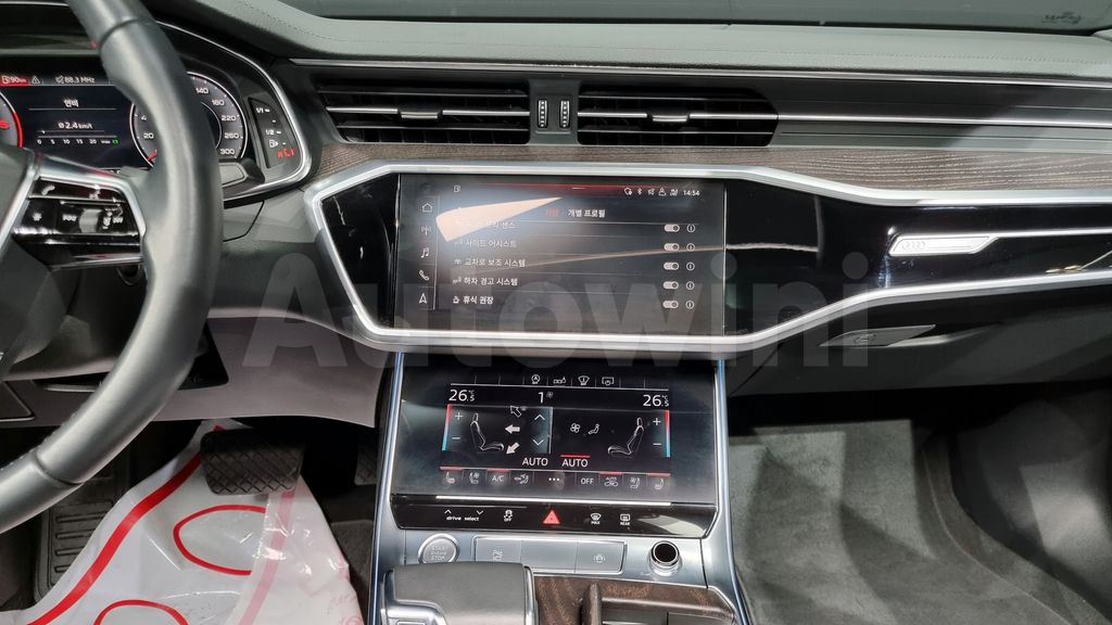 Audi A6(C8) 40 TDI Premium — снимка 14
