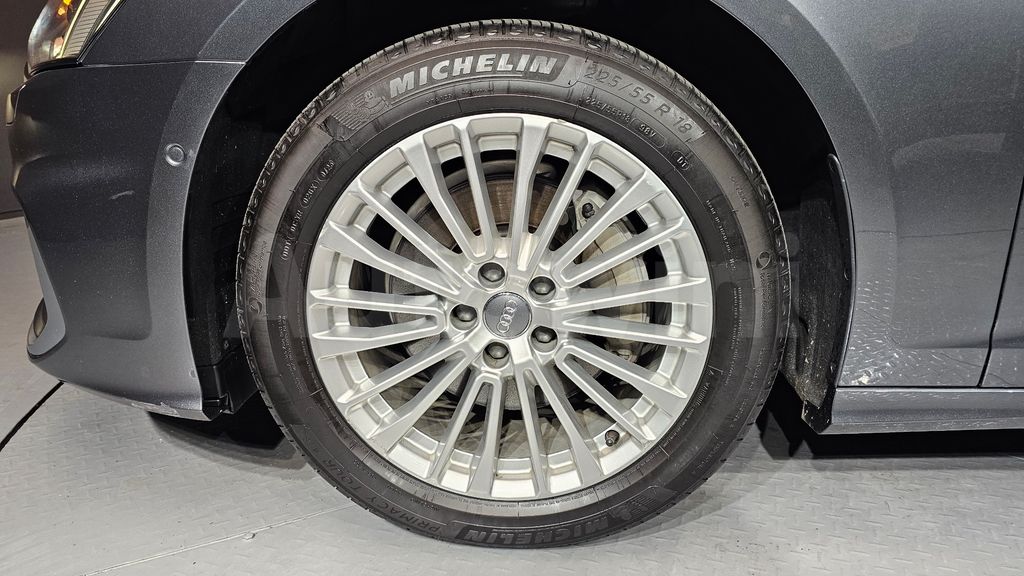 Audi A6(C8) 45 TFSI Premium — снимка 5