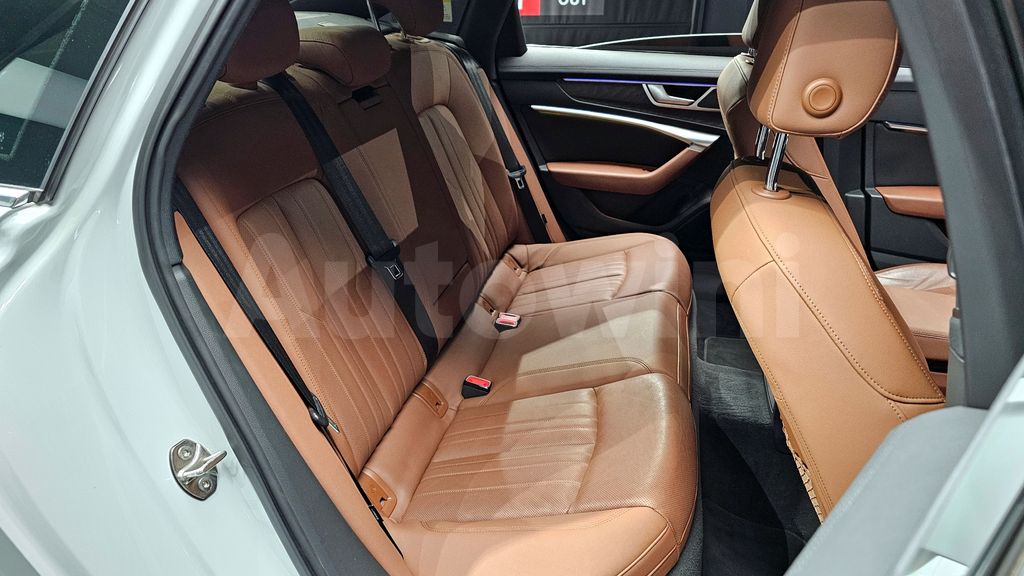 Audi A6(C8) 45 TFSI Quattro Premium — снимка 12