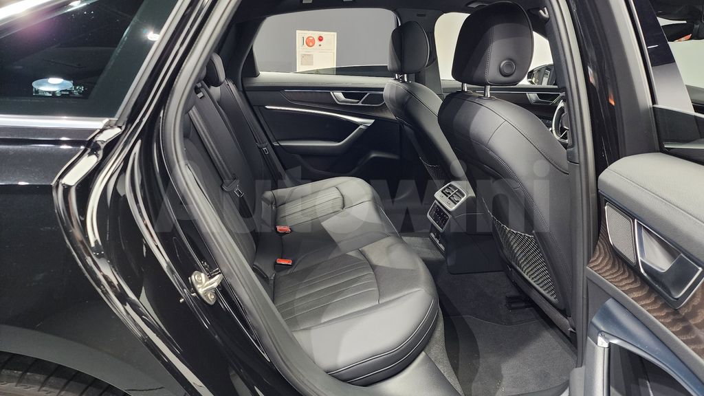 Audi A6(C8) 40 TDI Premium — снимка 12