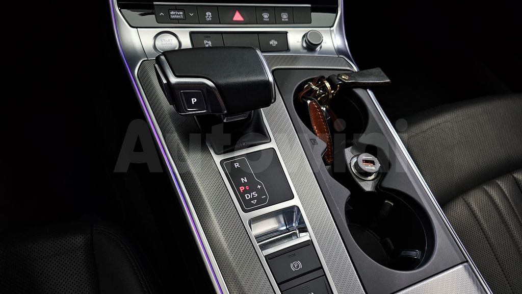 Audi A6(C8) 40 TDI — снимка 9