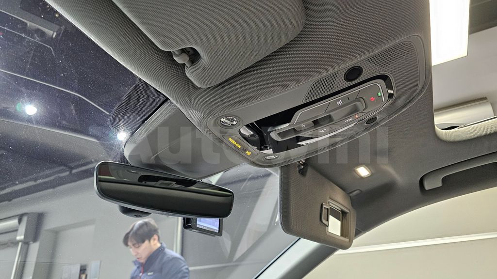 Audi A6(C8) 40 TDI — снимка 17