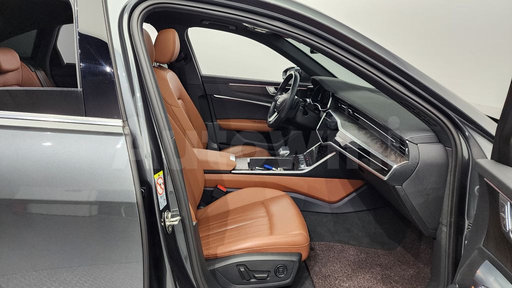 Audi A6(C8) 40 TDI Premium — снимка 11