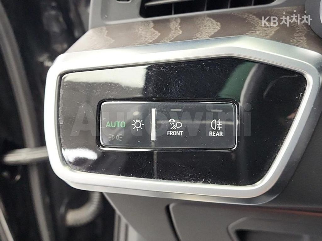 Audi A6(C8) 40 TDI Premium — снимка 15