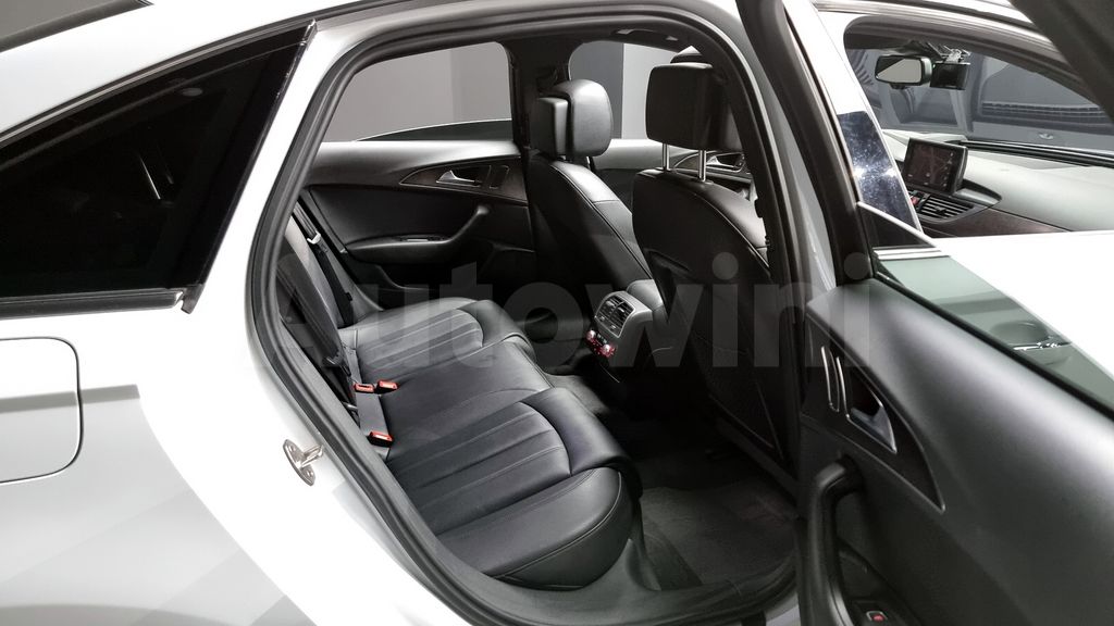 Audi New A6 35 TDI Premium C7 — снимка 12