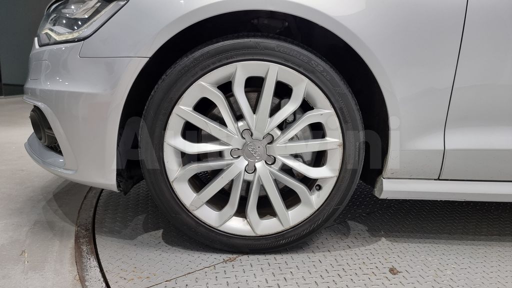 Audi New A6 3.0 TDI Quattro Dynamic C7 — снимка 5