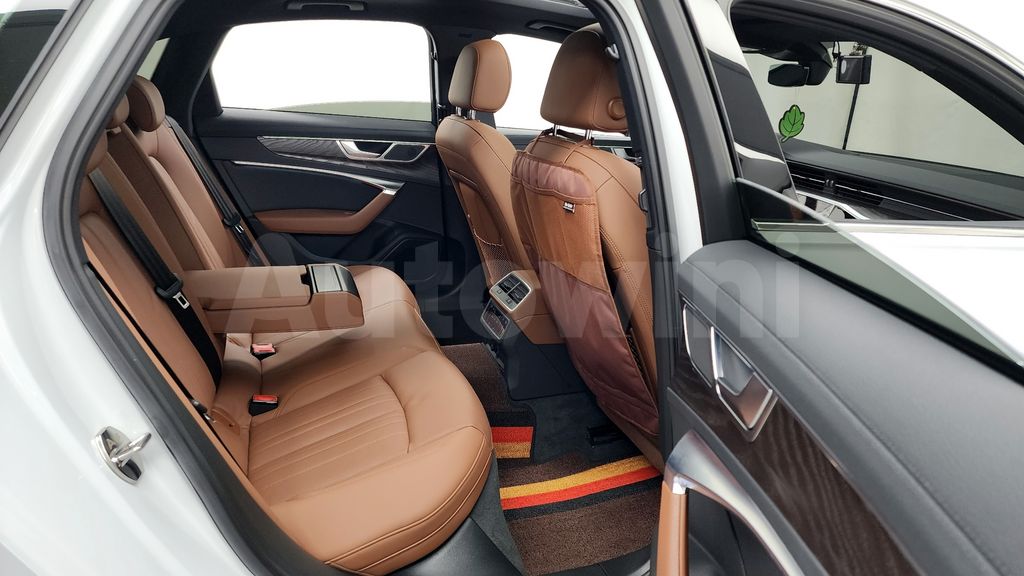 Audi A6(C8) 40 TDI Premium — снимка 12