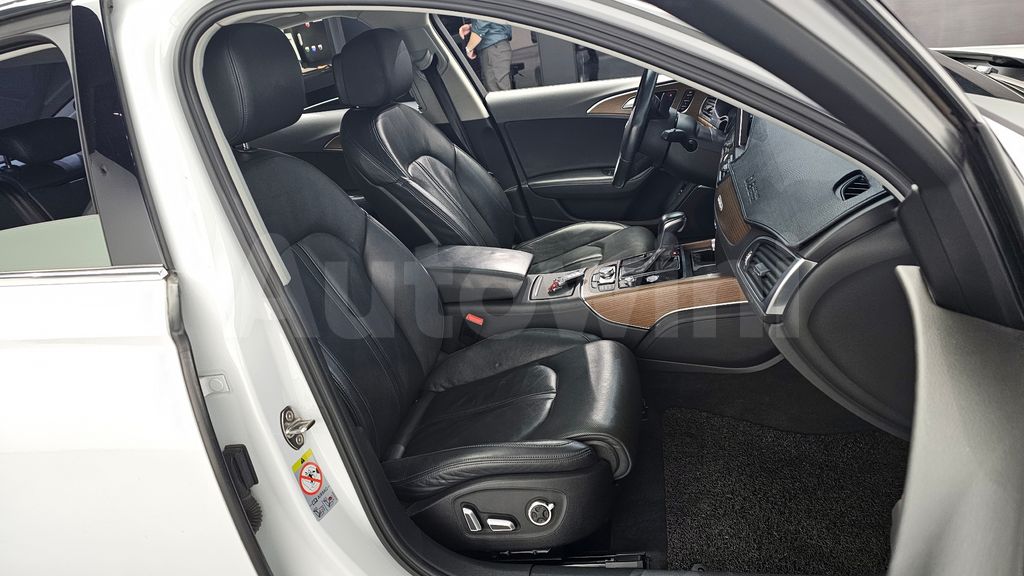 Audi New A6 55 TDI Quattro Premium C7 — снимка 10